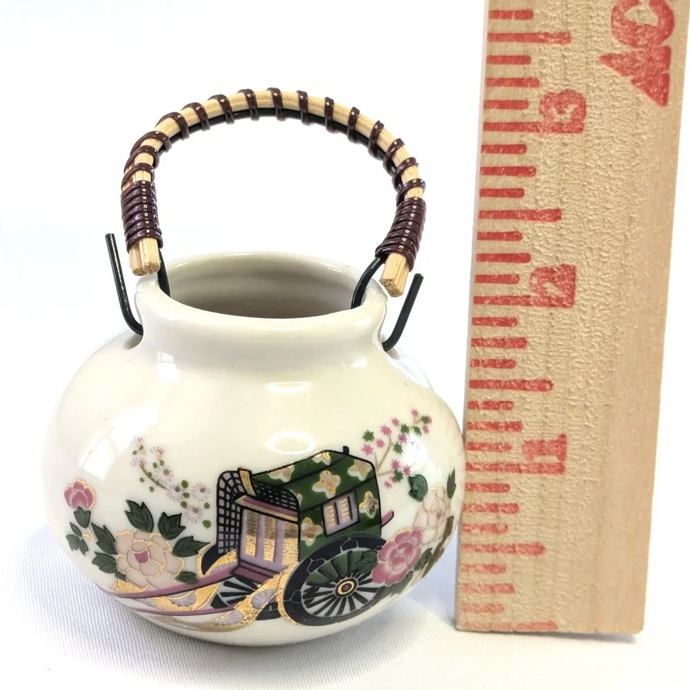 Kutani vintage porcelain